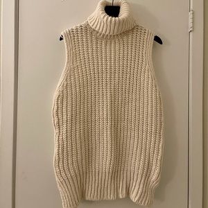 H&M SLEEVELESS TURTLENECK SWEATER SIZE XS